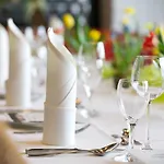 & Restaurant Dornweiler Hof