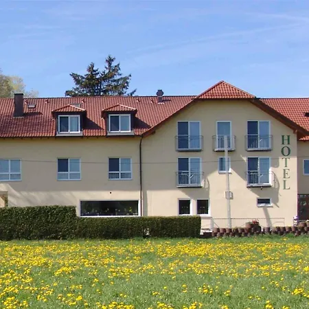 Hotel & Restaurant Dornweiler Hof 3*