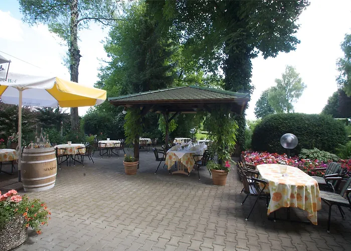 & Restaurant Dornweiler Hof Hotel