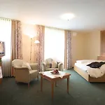 Hotel Hotel&restaurant Dornweiler Hof