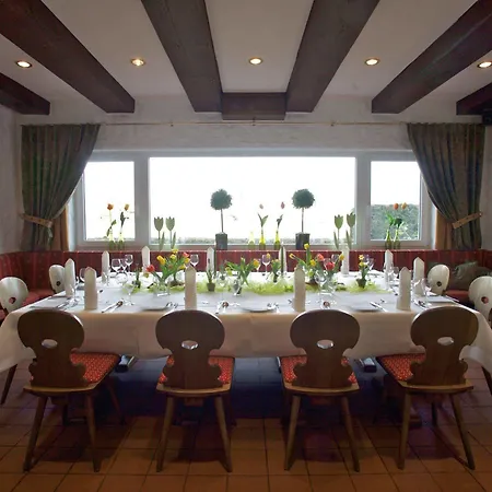 & Restaurant Dornweiler Hof 3*