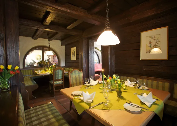& Restaurant Dornweiler Hof Hotel