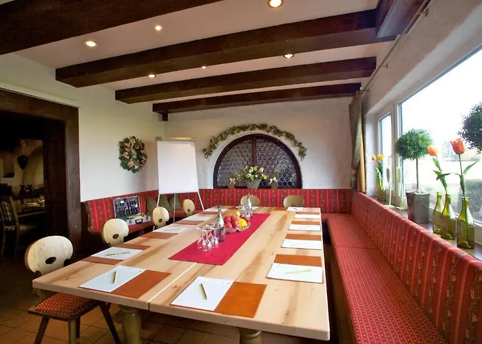 & Restaurant Dornweiler Hof 3*